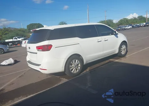 2015 Kia Sedona L z USA, uszkodzony, nr VIN KNDMA5C16F6032957
